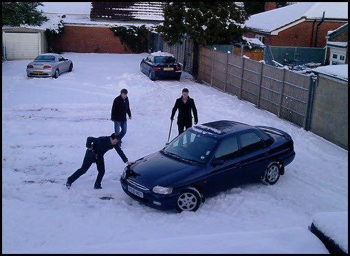Helping cars out of the Koozai car park