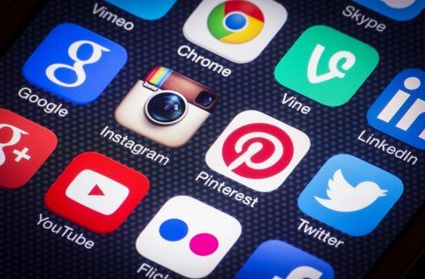 social media app icons