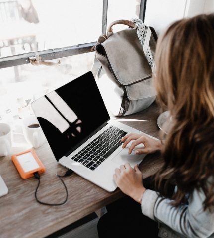 Specialist Consultant or Freelancer Vs. Digital Marketing Agency